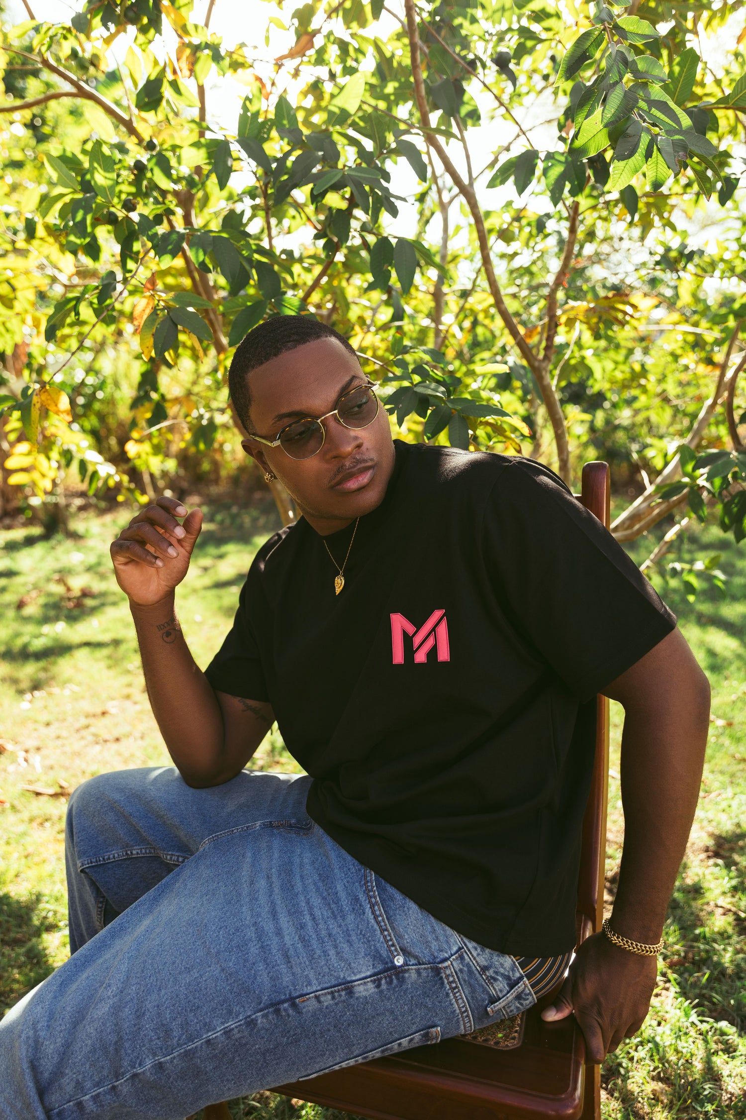 T-shirt icône de sport rose